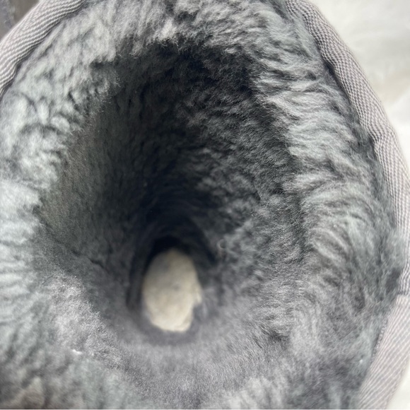 UGG Australia Classic Tall Gray Suede Leather Sheepskin Boots Women’s Size 7 - Picture 13 of 14